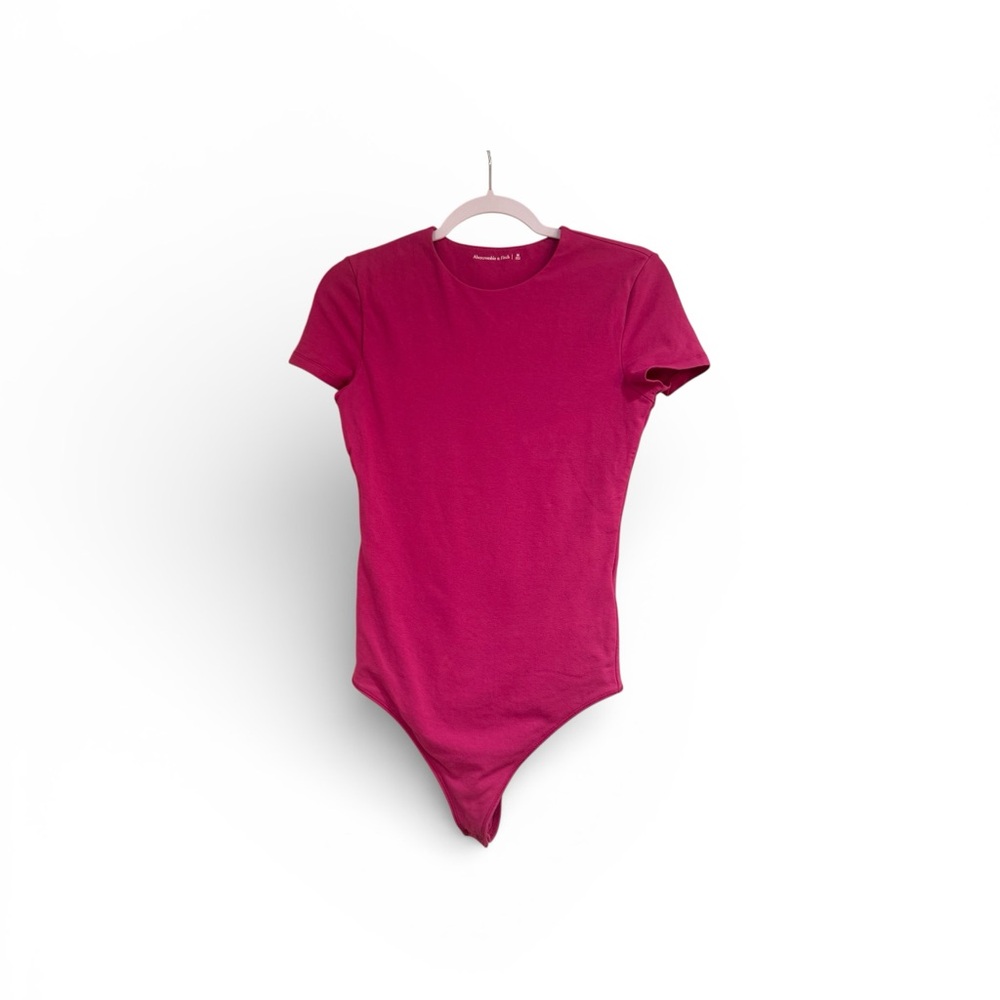 Abercrombie & Fitch Pink Short Sleeve Seamless Bodysuit